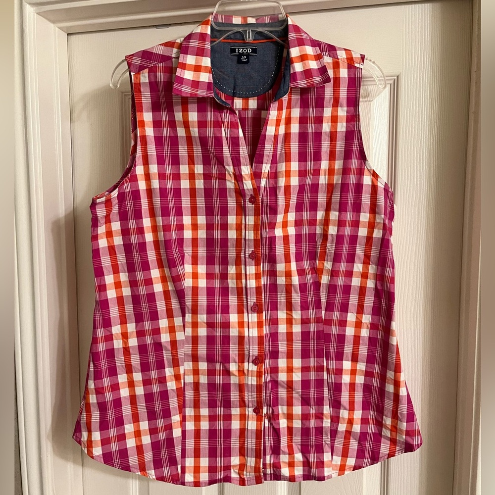 Like new, sleeveless checkered top, Large.